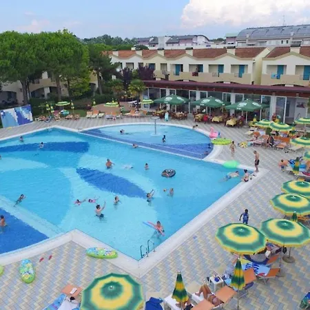 Superb House Maisonette Villaggio Marco Polo Sleeps 7 Prázdninový dům