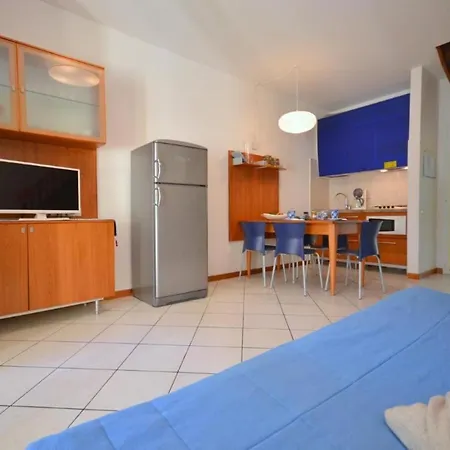 Superb House Maisonette Villaggio Marco Polo Sleeps 7 * Bibione
